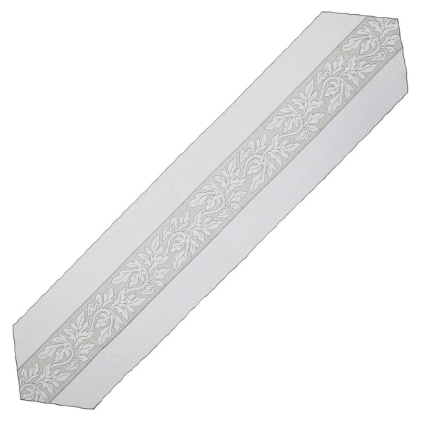 Table runner in ecru with charming green leaf stitching