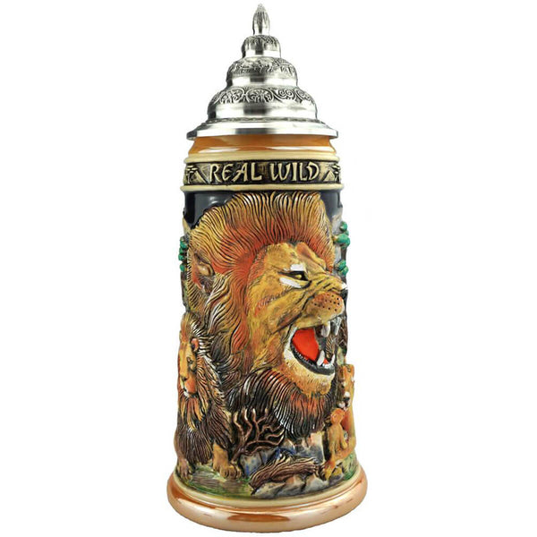 Beer mug with the King of the Lions proudly showing us who is in charge here.