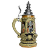 Beer stein with a knight and a son of Charles V .