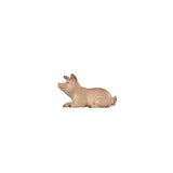 This beautiful PEMA Kostner Nativity Piglet is the perfect addition to any nativity set. It is lovingly hand-carved from natural wood, featuring a piglet lying down, looking up with its hand-painted pink hue. Add a touch of joy to your holiday décor with this stunning nativity piece!