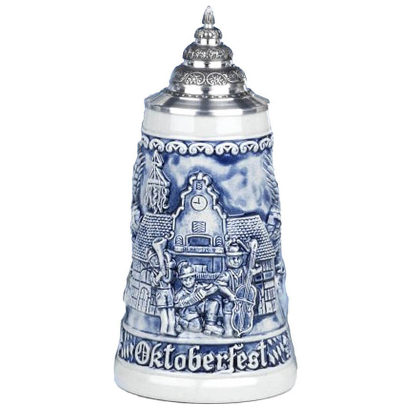 King Beer Stein with three musicians play in front of the town hall and in the background you can see a decorated maypole. 